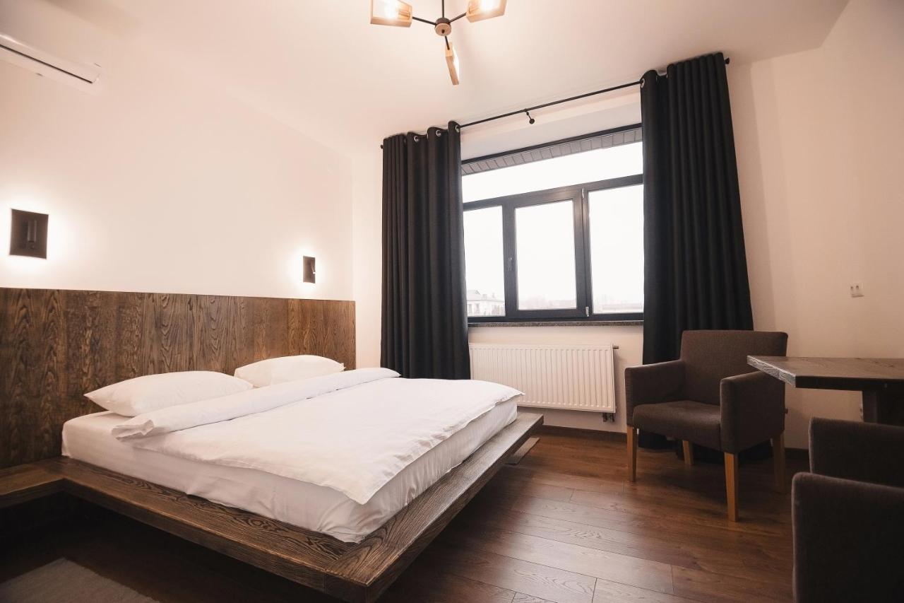 Sofia Hotel Velyka Omelyana Buitenkant foto